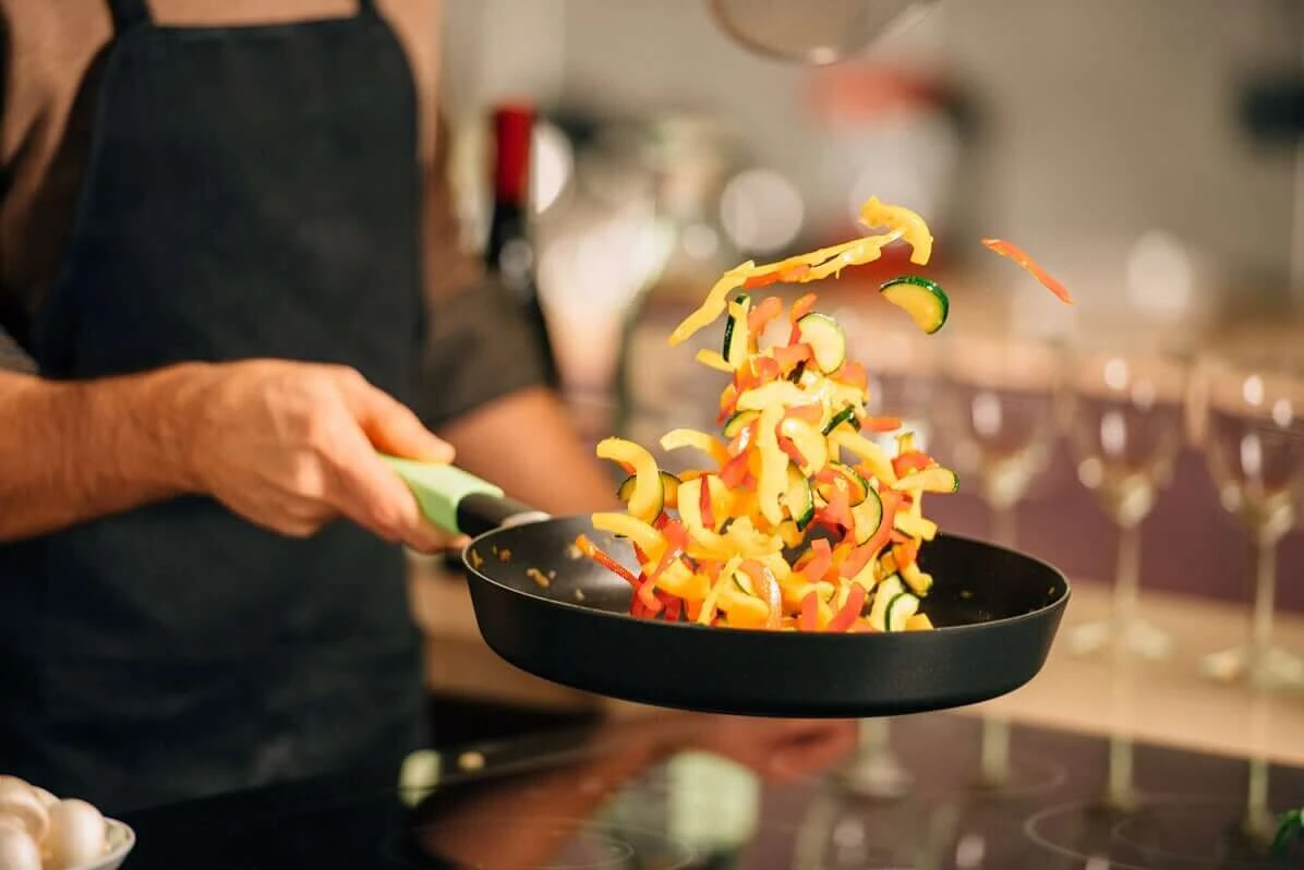 Gastrolux Squality Koekenpan Voor Inductie ø 28 Cm Aluminium Met Blauwe Greep 3 Gastrolux Squality Koekenpan Voor Inductie ø 28 Cm Aluminium Met Blauwe Greep - Afbeelding 3