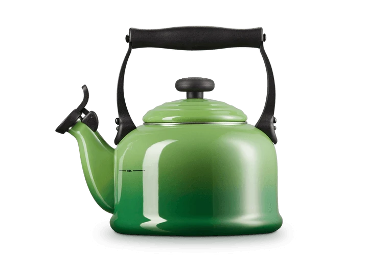 Le Creuset Tradition Fluitketel 2,1 Liter Staal Bamboo 2 Le Creuset Tradition Fluitketel 2,1 Liter Staal Bamboo - Afbeelding 2