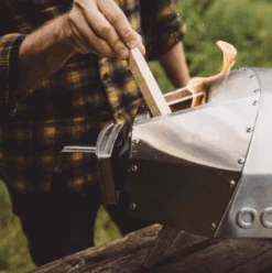 Ooni Eiken Stammetjes 8kg -Woonkeuken Winkel ooni eiken stammetjes 8kg 1