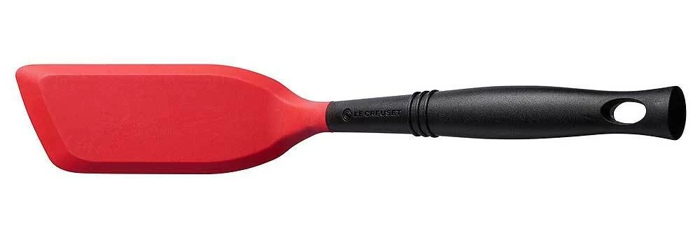 Le Creuset Smalle Bakspaan 33,5 Cm Silicone Kersrood 1 Le Creuset Smalle Bakspaan 33,5 Cm Silicone Kersrood