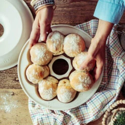 Emile Henry Broodbakvorm Kroonvormig ø 30,5 Cm Aardewerk Zwart 12 Emile Henry Broodbakvorm Kroonvormig ø 30,5 Cm Aardewerk Zwart -Woonkeuken Winkel univ 2 2 2
